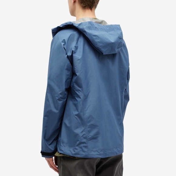 Adidas Men's Xperior Gore-Tex Packable Jacket in Wonder Steel medium - Picture 2 of 9